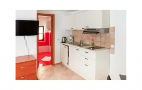 Awesome Apartment In Cres With Wifi